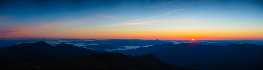 IMAGE: http://i182.photobucket.com/albums/x148/jcolman_photo/Mt%20Washington/master-900_zpsc4f8eb0f.jpg