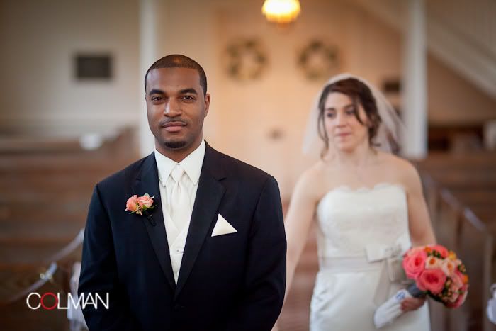 IMAGE: http://i182.photobucket.com/albums/x148/jcolman_photo/Savannah%20wedding/barnes-338.jpg