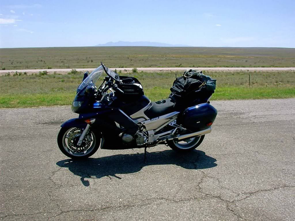 IMAGE: http://i182.photobucket.com/albums/x148/jcolman_photo/newmexico2.jpg