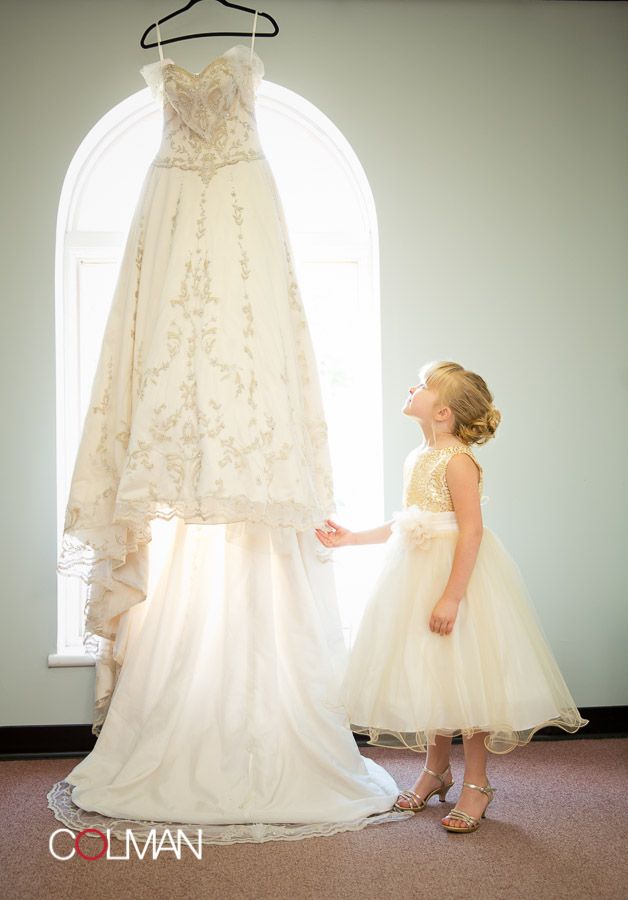 IMAGE: http://i182.photobucket.com/albums/x148/jcolman_photo/wedding%20selects/wedding-172_zps573551b6.jpg