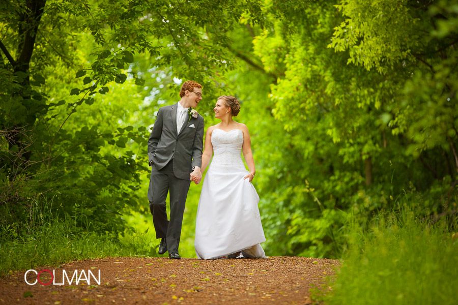 IMAGE: http://i182.photobucket.com/albums/x148/jcolman_photo/wedding%20selects/wedding-614_zps635f78ec.jpg