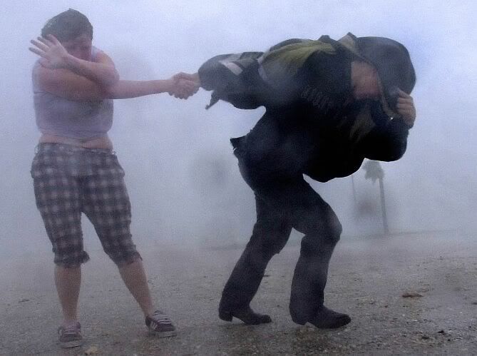 APHuracanClaudetteA06.jpg