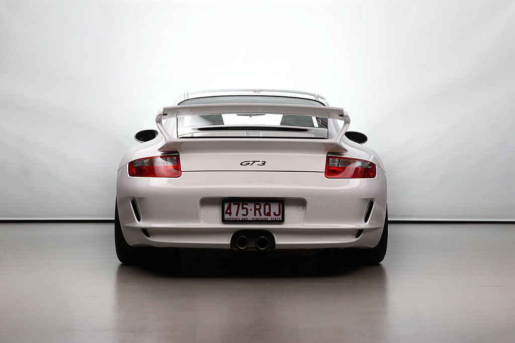 997GT3_4_7156_1024back.jpg