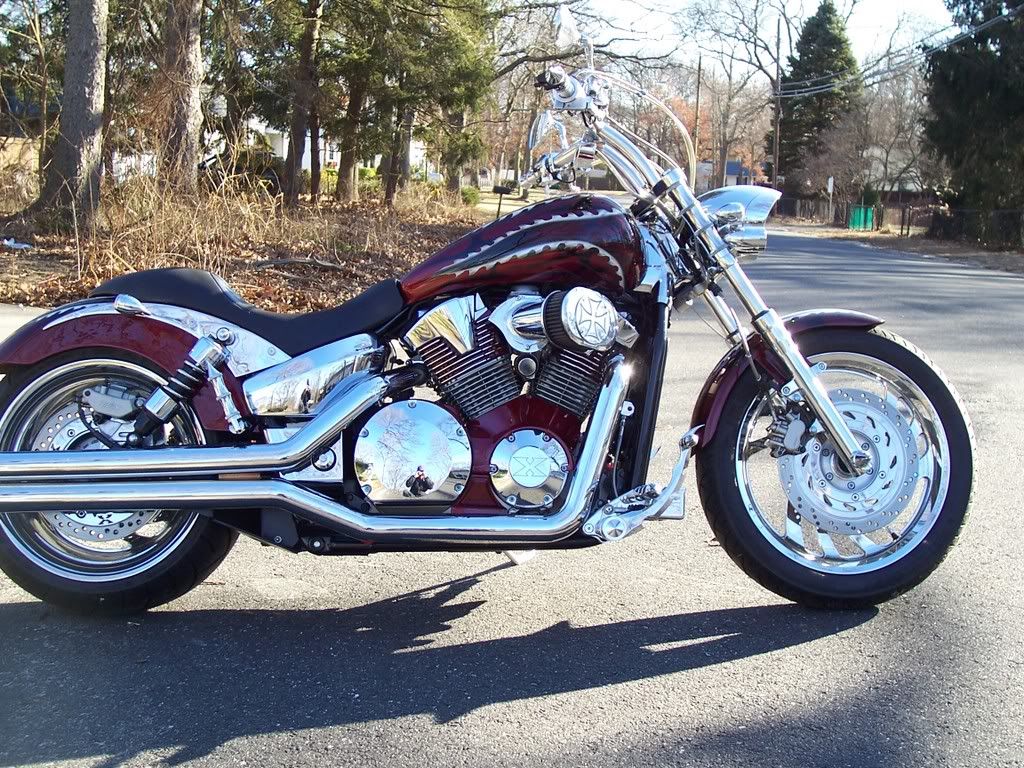 Spark plug covers 1300 vs 1800 Honda VTX Forum