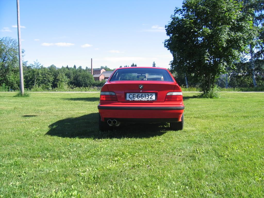 bmw320005.jpg