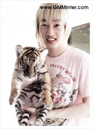 Eunhyuk Pictures, Images and Photos
