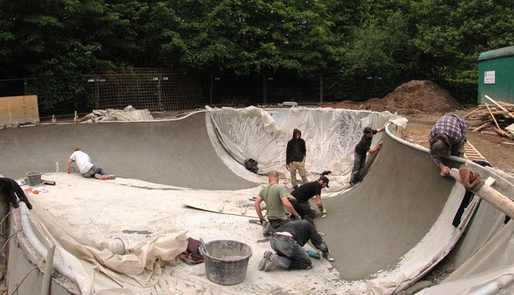 working hard on the Hamburg Fruchtallee bowl working hard on the Hamburg Fruchtallee bowl