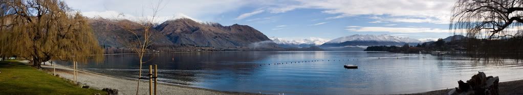LakeWanakaPhotoMerge.jpg