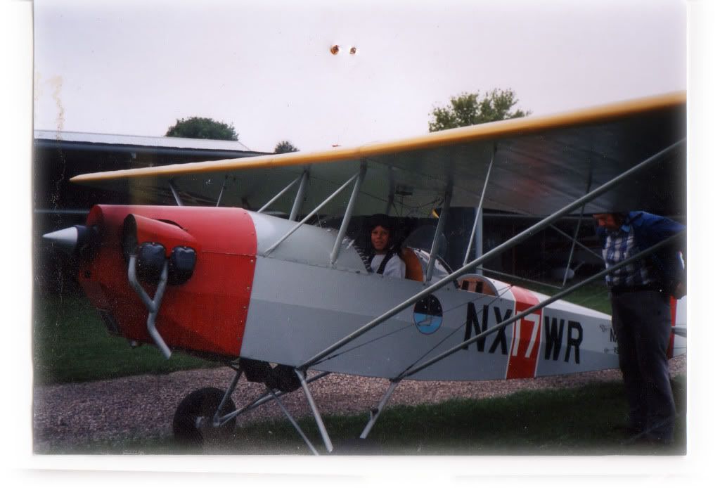 leshflyingairplane.jpg