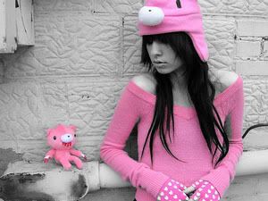 010pinkgul.jpg pink and black image by deanna_babbyboo