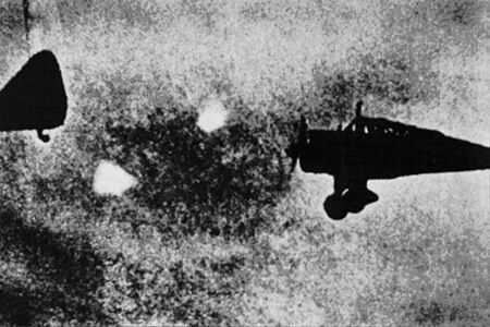 The famous Foo fighter photograph from the second world war: It shows 2 UFOs 