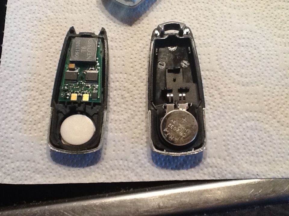 Keyless entry battery change.......clueless!! Astra Owners Network