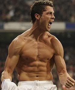 cristiano ronaldo tirando camisa 2 cristiano ronaldo tirando camisa 2