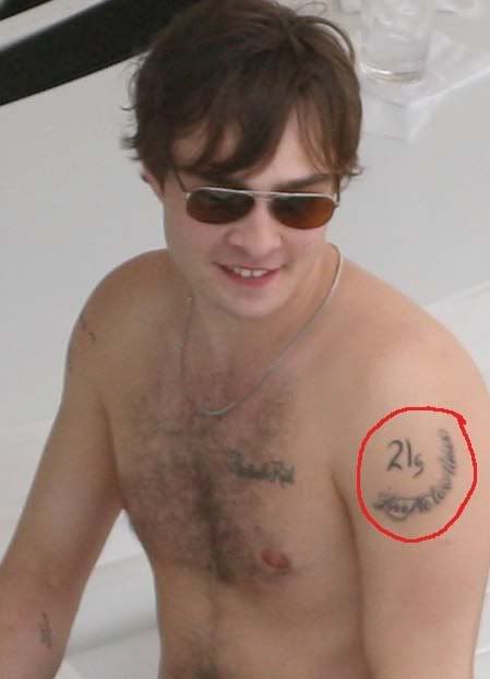ed westwick 21g loveme2times tatoo ed westwick 21g loveme2times tatoo