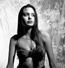 foto angelina jolie aos 16 2 foto angelina jolie aos 16 2