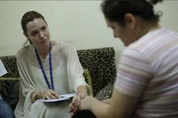 jolie brad pitt refugiados iraque 2 jolie brad pitt refugiados iraque 2