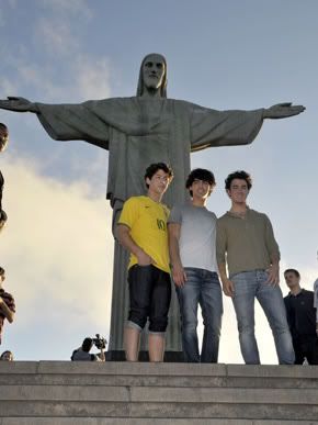 jonas brothers cristo redentor 4 jonas brothers cristo redentor 4