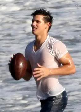 lobo taylor lautner rolling stone 2 lobo taylor lautner rolling stone 2
