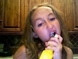 noa cyrus irma miley cyrus 2 noah cyrus irma miley cyrus 2