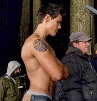 taylor lautner sem camisa luanova 2 taylor lautner sem camisa luanova 2