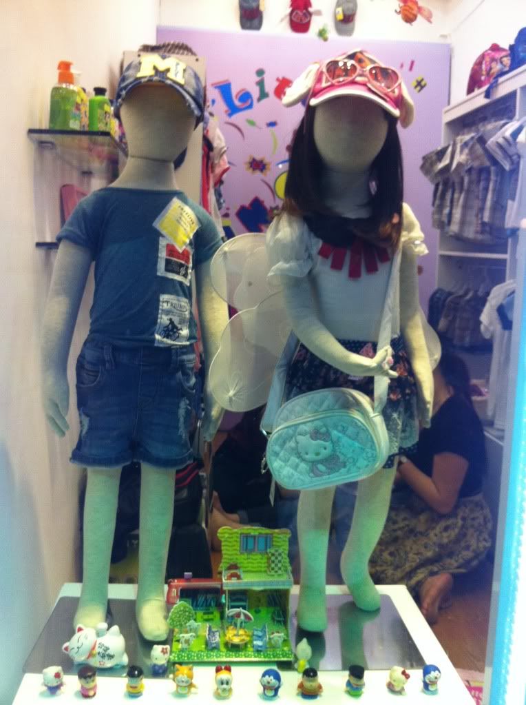 LITTLE ANGELS  Shop thời trang trẻ em khai trương...sale 10%...mọi người qua xem chất đồ, kiểu dáng