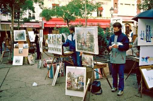 Small_Montmartre_Painter.jpg