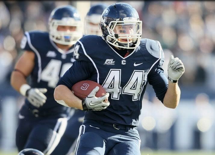 Robbie Frey #44 of the Connecticut Huskies carries the ball in the first half against the Cincinnati Bearcats on November 27, 2010 at Rentschler Field in East Hartford, Connecticut.