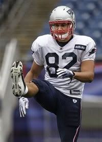 Newly aquired New England Patriots tight end Dan Gronkowski (82), brother of Patriots tight end Rob Gronkowski, stretches during NFL football practice in Foxborough, Mass. , Wednesday, Sept. 7, 2011. The Patriots open their season against the Miami Dolphins in Miami on Monday night, Sept. 12.