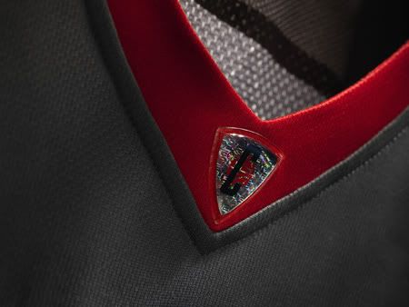 Neck Detail of UConn Women's Nike Hyper Elite Platinum uniform