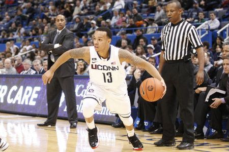  UConn guard Shabazz Napier drives against Washington during the first half at the XL Center. 