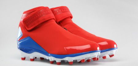 Andre Johnson Jordan Dominate Pro TD cleat (red)