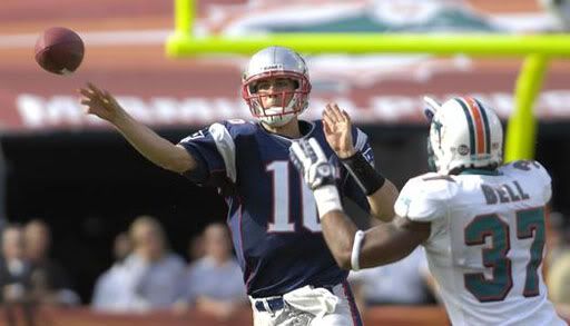 Patriots quarterback Matt Cassel (16) fires a pass during New England's game against the Miami Dolphins at Dolphin Stadium.  Patriots.com Photo.