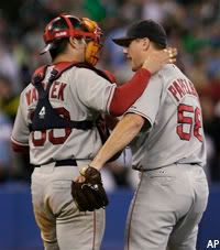 Despite a throwing error, Jonathan Papelbon picked up his 39th save.