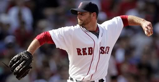 Boston Red Sox relief pitcher Billy Wagner pitches against the Toronto Blue Jays during the eighth inning of their American League MLB baseball game at Fenway Park in Boston, Massachusetts August 30, 2009. - Reuters Photo