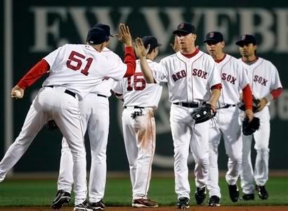 Red Sox move on to Game 7 of the ALCS