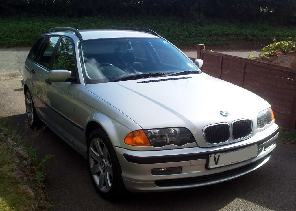 Bmw 318i se touring 2000 review