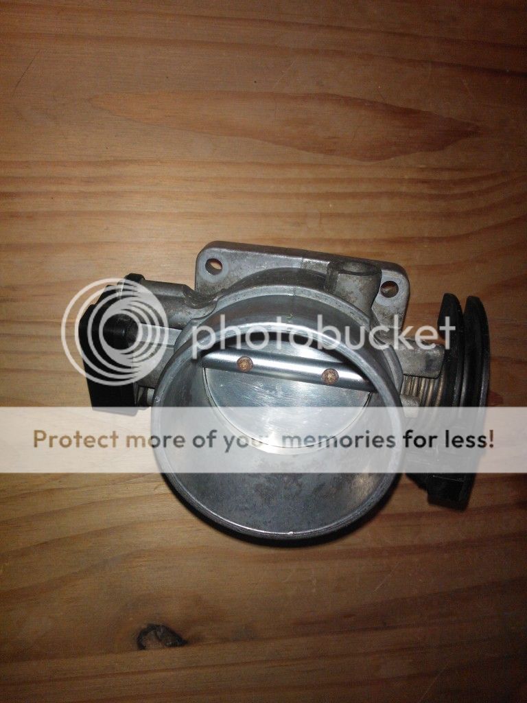 Sold ABF Throttle body (Mk3 Golf 2.0 16v)