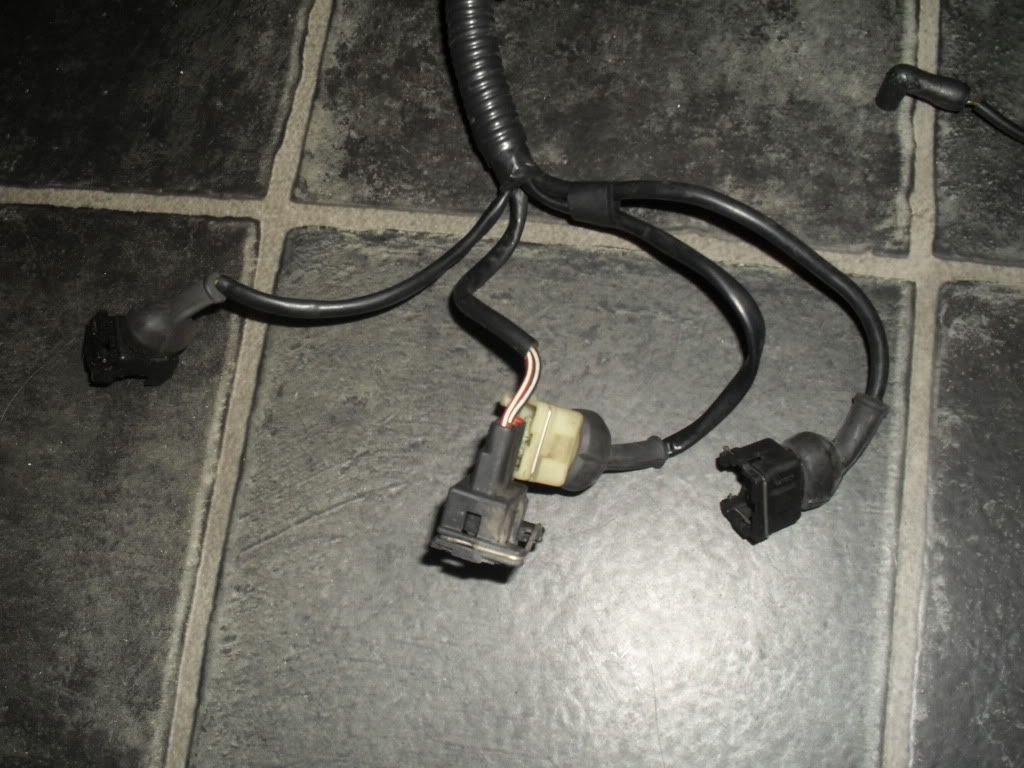 Unknown Cosworth Wiring Plug - PassionFord - Ford Focus, Escort & RS