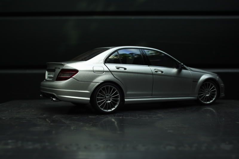 amg2.jpg