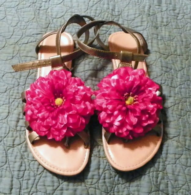 Floral Sandals for cheap! - CLOTHING