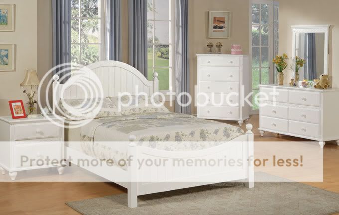 4pcs Twin or Full Girl Kid Youth Bedroom Set in A White Finish Hard Wood