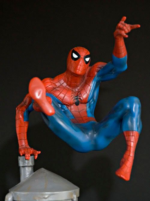 SpiderMan Water Tower Photos - Statue Forum