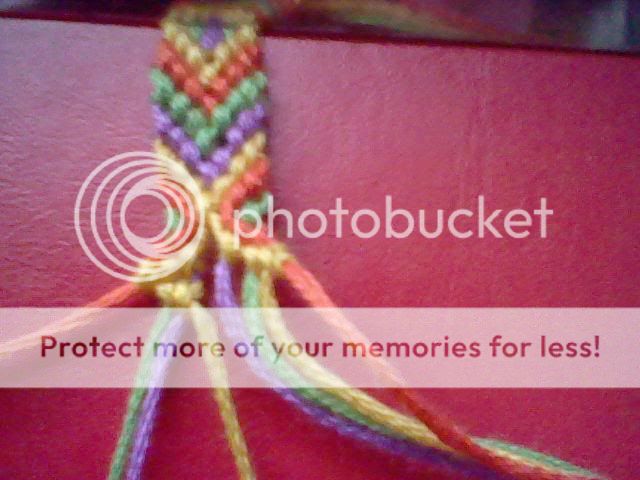 (( Bracelets )) Totem Pole - friendship-bracelets.net